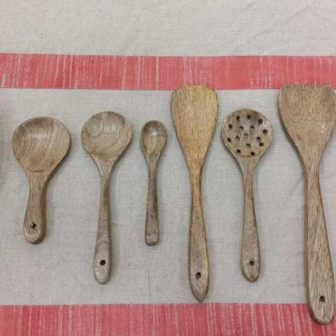 Unique Festive Flair: Set of 8 Wooden Christmas Spoons