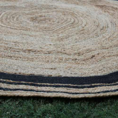 Artisan-Crafted Circular Elegance: Braided Jute Floor Rug