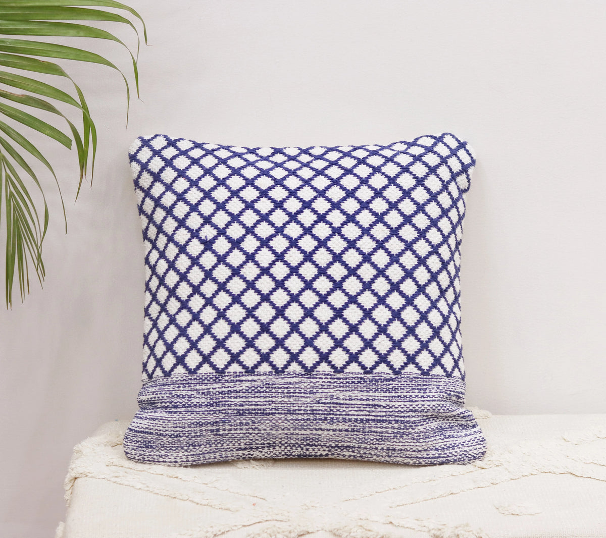 Woven textured square cushion cover