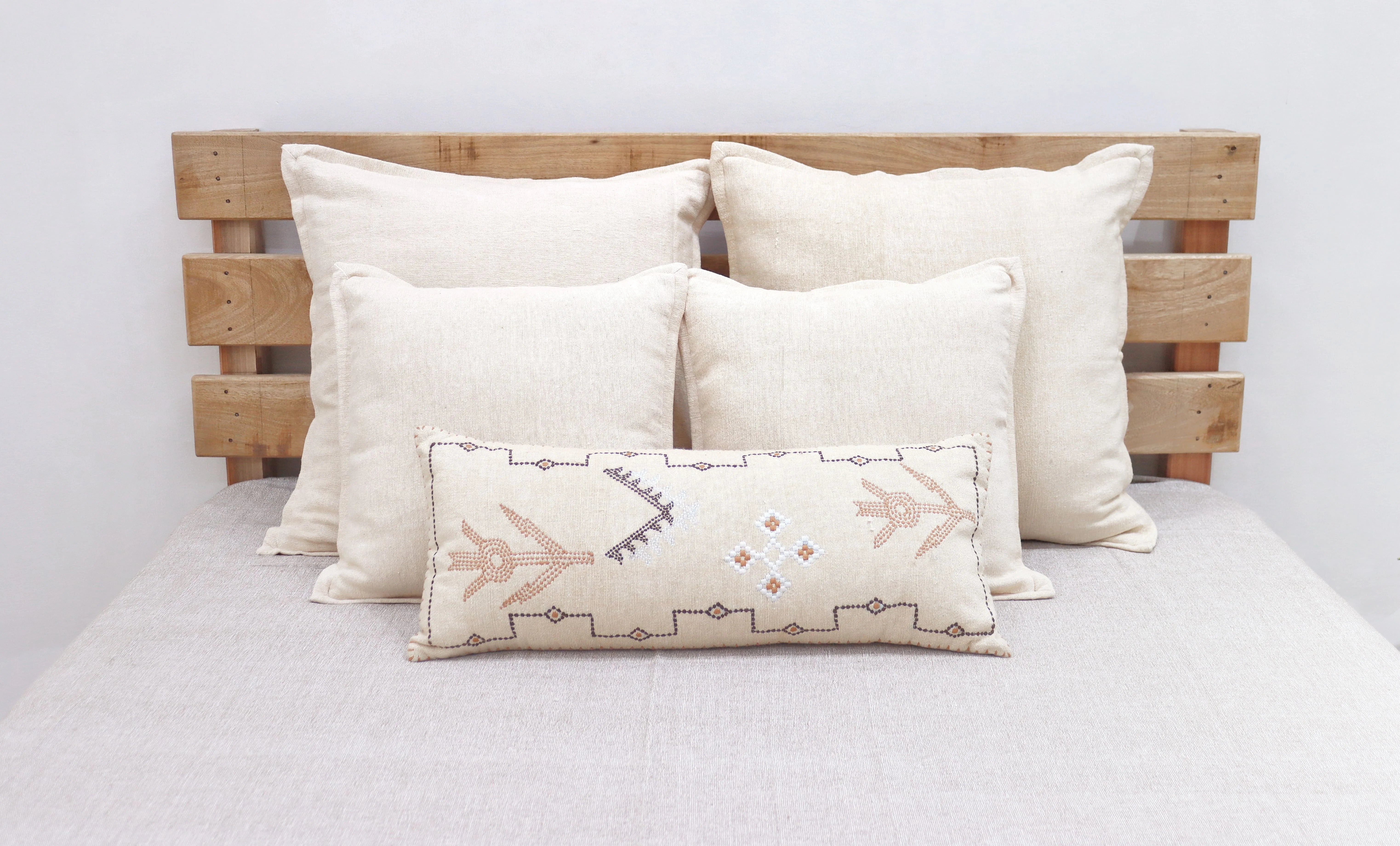 Set of 2 Textured Cotton Cushion Cover